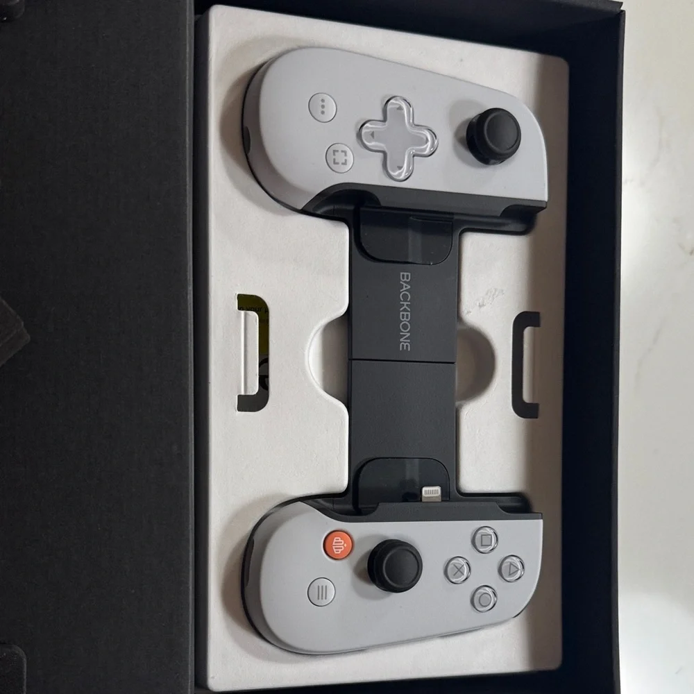 Backbone Gray Mobile Gaming Controller